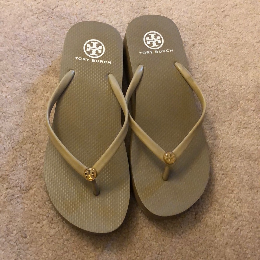 Tory Burch flip flops size 8